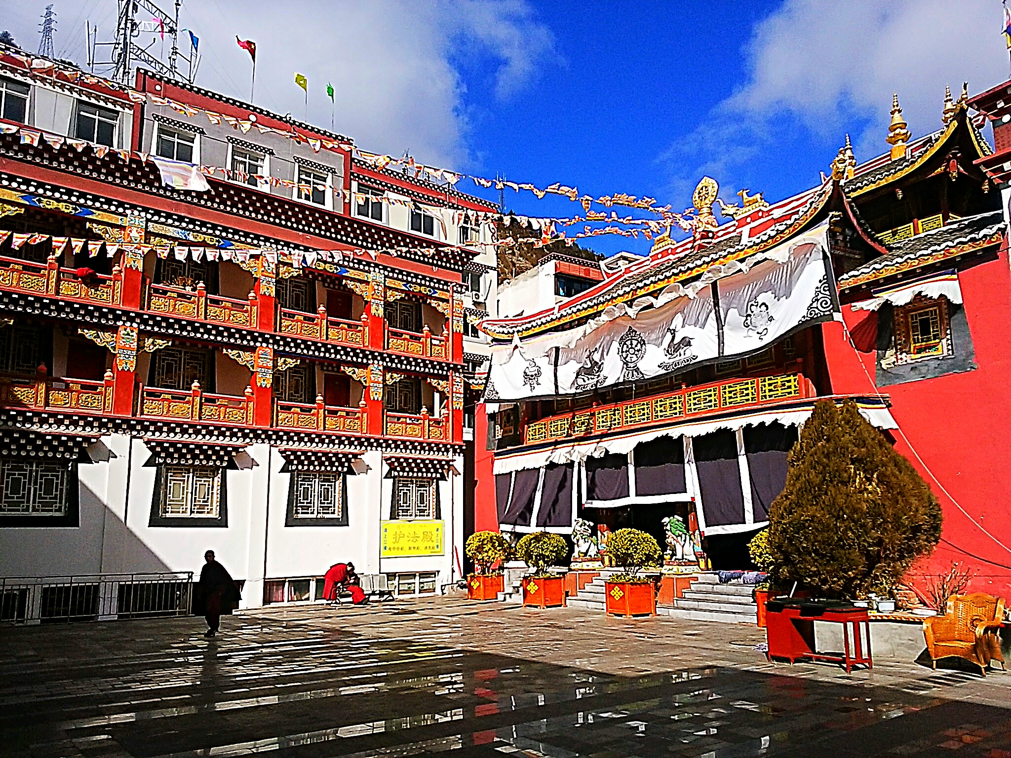 【必見】美しすぎるチベット建築『ゴンパ(仏教寺院)』鑑賞ポイントとは？